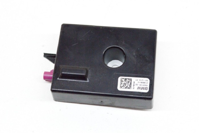 Amplificator de antena BMW i3 I01 2016 OEM: 50110218PT,9325735 11709793