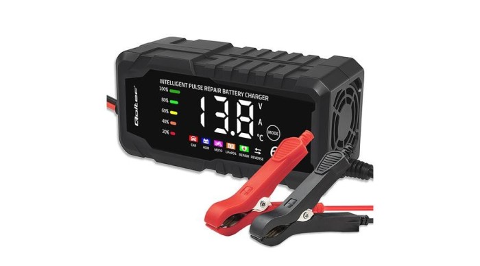 &Icirc;ncărcător inteligent cu microprocesor Qoltec 12V 6A | Redresor cu funcție de reparare pentru baterie AGM GEL LiFePO4 | LCD