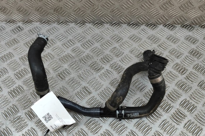 Furtun de lichid de răcire PORSCHE Taycan 2022 OEM: 9J1122058,9J1.122.058 25128380