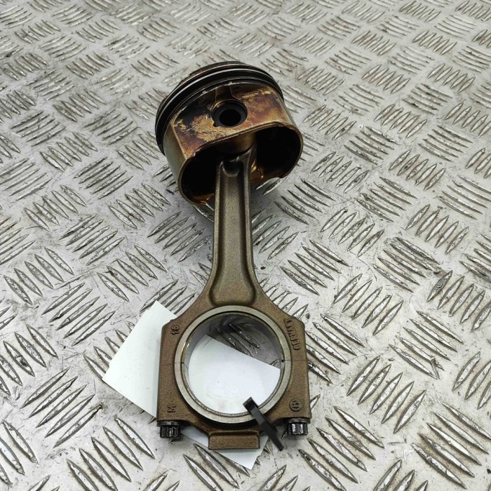 Piston PORSCHE CAYENNE 9PA 2007 OEM: 95510303100,955.103.031.00,94810397500,948.103.975.00