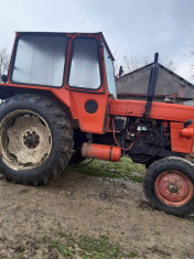 Tractor u650 foto