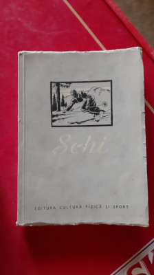 SCHI - EDITURA CULTURA FIZICA SI SPORT - AGRANOVSCHI ANUL 1953 . foto