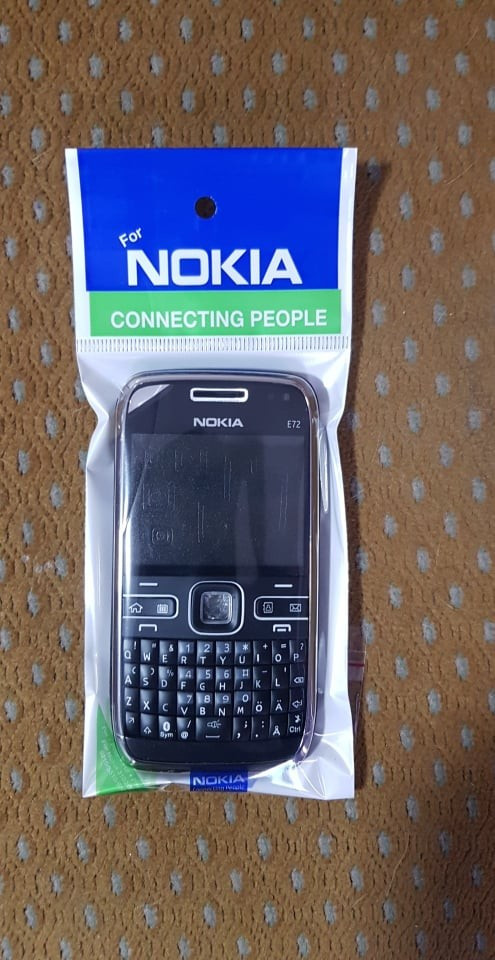Vand carcasa ORIGINALA, completa Nokia e72 !!! | Okazii.ro