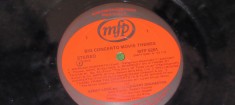DISC VINIL - EMI LP AN &amp;ndash; 1972 BIG CONCERTO MOVIE THEME - Geoff Love And foto