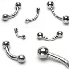 Piercing din oțel pentru spr&acirc;nceană, ușor curbat, două bile, diverse mărimi - Dimensiune: 1,6 mm x 10 mm x 4 mm