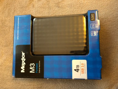 Hdd extern Maxtor M3 4TB NOU SIGILAT foto