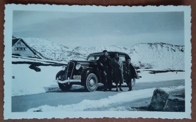 Fotografie, Geo Litarczek, parintele radiologiei romanesti impreuna cu parintii la Edelweisspitze cata 2597, 1935 foto