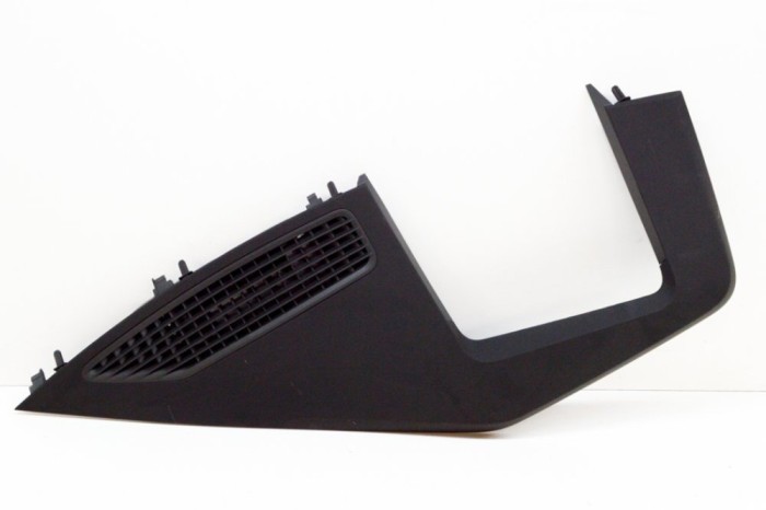 nerasta VW ID.3 E11 2021 OEM: 10C858189 13727201