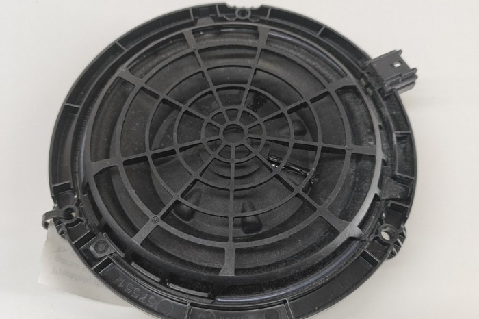 Difuzor ușă dreapta față PEUGEOT 3008 SUV 2021 OEM: 9806071080 28284774