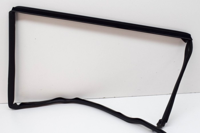Bandou superior ușă st&acirc;nga spate LAND ROVER RANGE ROVER EVOQUE L538 2012 OEM: BJ32-255A61-AC 14900432