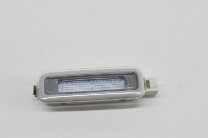Iluminare interioară AUDI Q5 FY 2021 OEM: 4M0947105 | 21575097