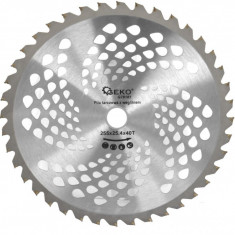 Disc pentru motocoasa 255x25,4mmx40T, GEKO G78181