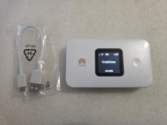 Modem LTE 4G Huawei, Model E5785-92c, WiFi, display, Alb