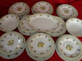SET / SERVICIU DIN PORTELAN 8 PERSOANE