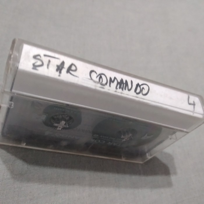 CASETA MANELE STAR COMANDO 4 RARA!!!!FARA COPERTA ORIGINALA