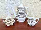 CAFETIERA, ZAHARNITA SI LETIERA DIN PORTELAN ENGLEZESC- MARCAJ ADAMS - SHARON