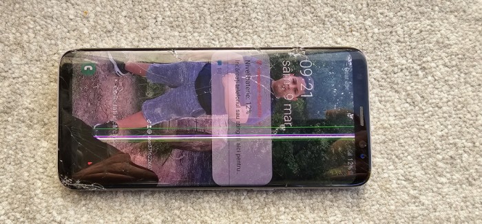 SAMSUNG GALAXY S8 , MODEL SM-G950F , DISPLAY SPART .