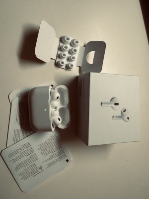 Air pods pro 3 foto