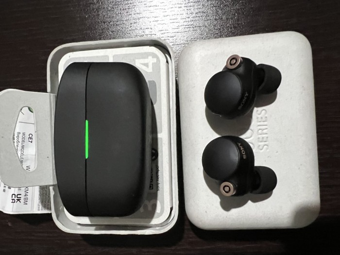 Casti In-Ear Sony WF-1000XM4B, Wireless, BT, NC, Microfon, Negru