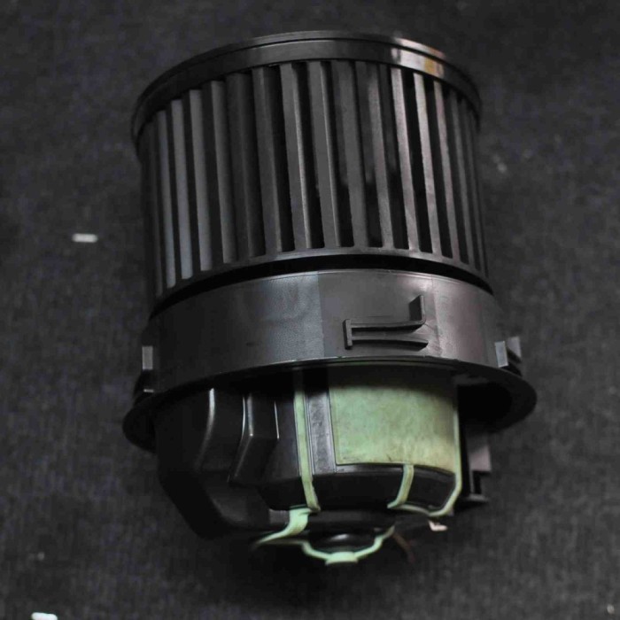 Ventilator aeroterma CITRO&Euml;N C4 II B7 2014 OEM: T1011131B