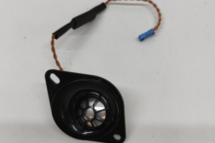 Difuzor ușă dreapta față BMW 4 Coupe F32, F82 2013 OEM: 9226358 | 31649813