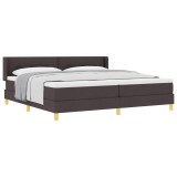Cumpara ieftin Pat cu arcuri cu headboard Maro inchis 200 x 200 cm tesatura