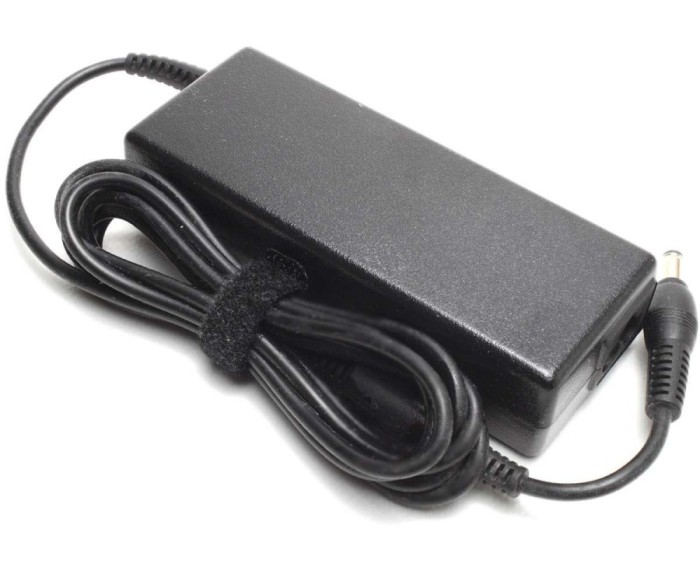 Incarcator Toshiba Tecra R940 SMBGX1 75W, Tecra R940 SMBGX2 75W, Tecra R940 SMBGX3 75W, Tecra R940 SMBGX4 75W,
