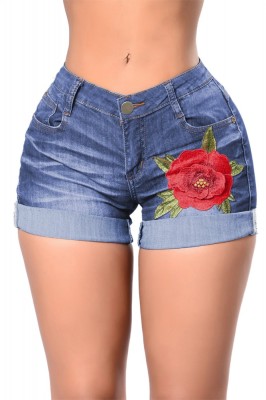 W544-444 Pantaloni scurti decorati cu floare intr-o parte foto