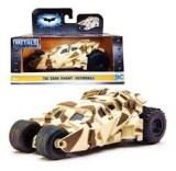 Macheta Batmobil Camuflaj The Dark Knight &ndash; Metal Die-Cast 1:32