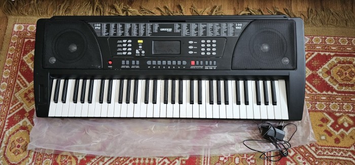 Orga FunKey 61 BK KEYBOARD , FUNCTIONEAZA .