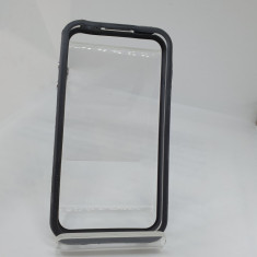 Husa tip Bumper Iphone 4 / 4s + Cablu date Cadou