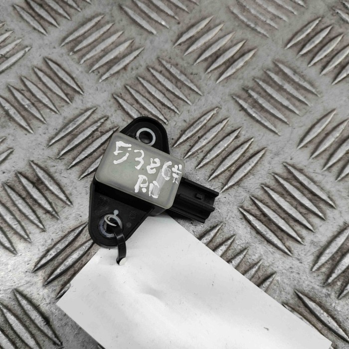 Senzor de impact dreapta față VW PASSAT Variant B7 365 2012 OEM: 5N0959354 | 31048138