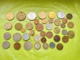 H129-I-Lot 40 monede Europa vechi majoritatea din Vest.