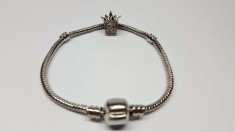 Bratara cu un talisman model 12, tip pandora foto