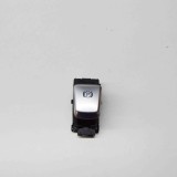 Buton fr&acirc;nă de m&acirc;nă MERCEDES-BENZ C W205 2016 OEM: A2059056603 | 16027070