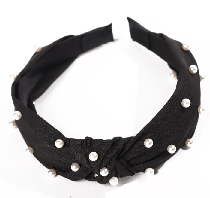 Bentita Neagra cu Perle