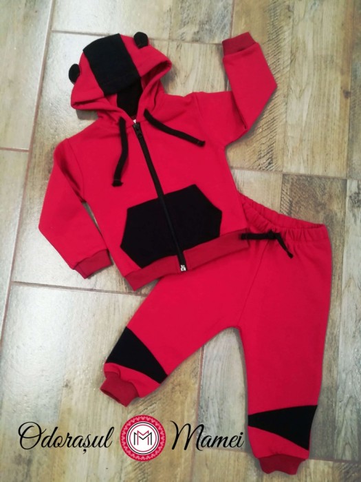 Trening bumbac bebelusi rosu-negru Trening bumbac bebelusi rosu-negru