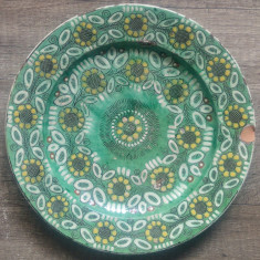 Farfurie de ceramica cu motive florale