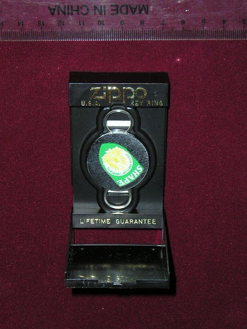 D8 72 - Breloc - tematica militara - SHAPE