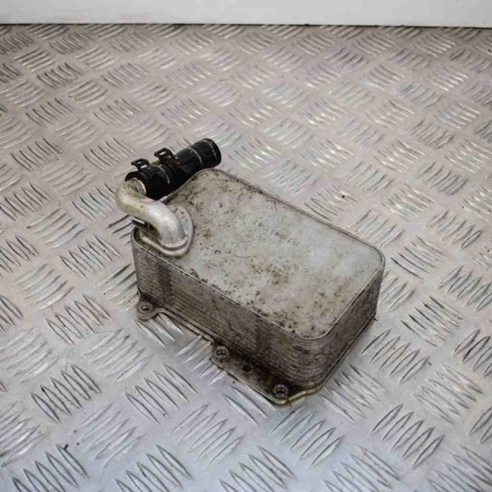 Răcitor de ulei AUDI Q7 4L 2013 OEM: 059117021R