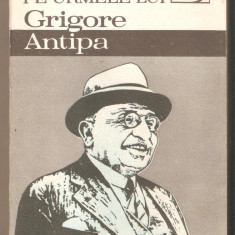 Pe urmele lui Grigore Antipa-Stefan Negrea
