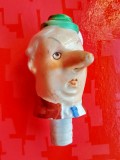 G302-Cap de baba comic-Dop de sticla din ceramica colorata vechi in stare buna. Inaltime 7 cm, latime 5 cm.