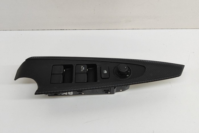 Buton geam ușă st&acirc;nga față MAZDA 2 DL, DJ 2023 OEM: DG3T-66-350,DB2H-684L6 28797677
