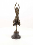 Miss Kita -statueta Art Deco din bronz DC-8, Nuduri