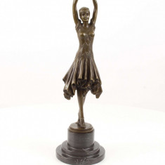 Miss Kita -statueta Art Deco din bronz DC-8