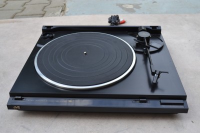 Pick up JVC AL A 151 foto