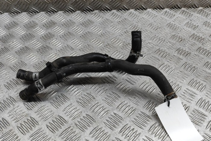 Furtun de lichid de răcire TOYOTA RAV 4 IV _A4_ 2015 OEM: 87245-78080,87209-78050 28221601