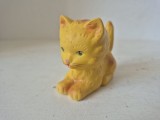 Pisicuta / pisica, jucarie veche Aradeanca, cauciuc, cca 8x7cm, anii 60