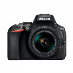 Nikon D5600 cu Obiectiv 18-55mm AF-P VR foto