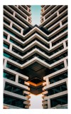 Tablou Canvas Geometrie și Reflexii Aurii - Design Futuristic pentru Spații Inte, 26 x 39 cm, CMCLASS